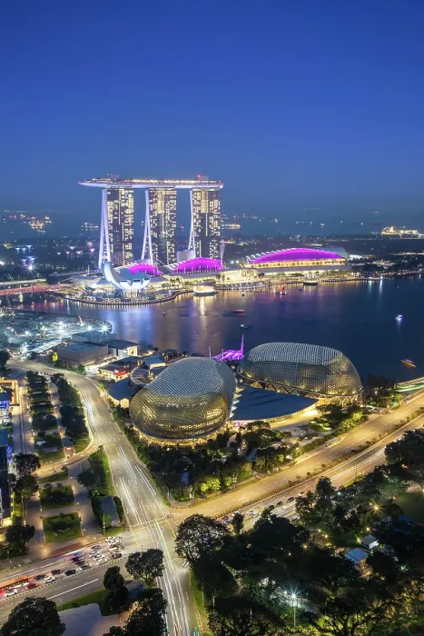 Framed Print : Marina Bay Sands Hotel & Esplanade - Theatres on the Bay, Singapore Framed Print : Marina Bay Sands Hotel & Esplanade - Theatres on the Bay, Singapore