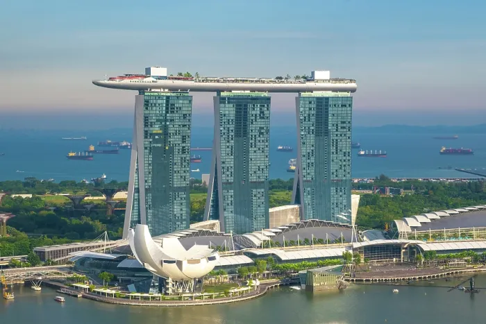 Framed Print : Marina Bay Sands Hotel, Singapore Framed Print : Marina Bay Sands Hotel, Singapore