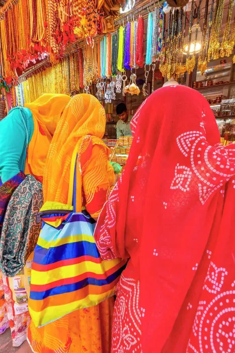 Framed Print : Market, Pushkar, Rajasthan, India, South Asia Framed Print : Market, Pushkar, Rajasthan, India, South Asia