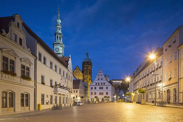 Market Square and St Marien Church at dusk, Pirna, Saxony, Germany