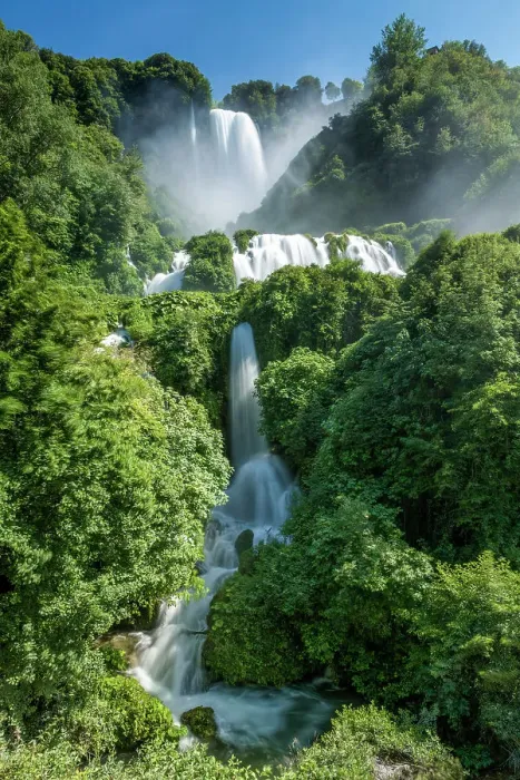 Framed Print : Marmore Falls (Cascata delle Marmore), Terni, Umbria, Italy Framed Print : Marmore Falls (Cascata delle Marmore), Terni, Umbria, Italy