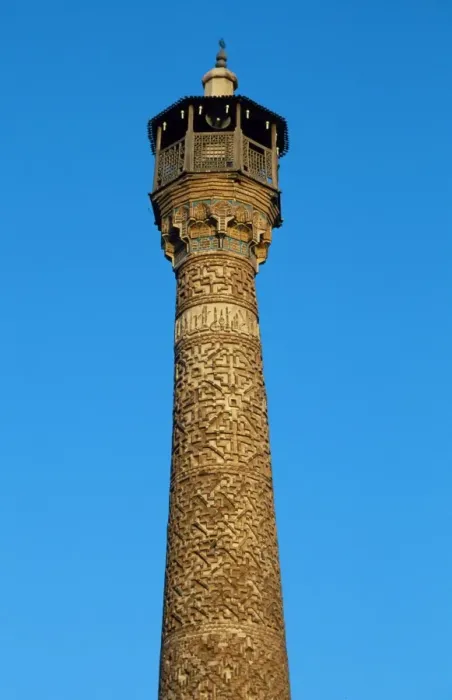 Framed Print : Masjed-e Jame minaret and bazaar, Semnan, Semnan Province, Iran Framed Print : Masjed-e Jame minaret and bazaar, Semnan, Semnan Province, Iran