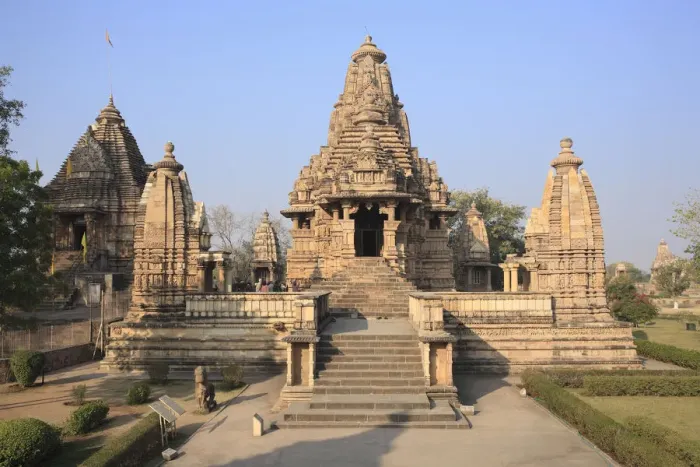 Framed Print : Matangeshvara and Lakshmana Hindu temples, UNESCO World Heritage site, Khadjuraho Framed Print : Matangeshvara and Lakshmana Hindu temples, UNESCO World Heritage site, Khadjuraho