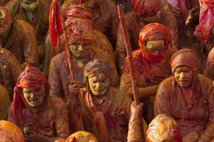Framed Print : Mathura, Uttar Pradesh, India, Asia. Holi festival of Colors Framed Print : Mathura, Uttar Pradesh, India, Asia. Holi festival of Colors