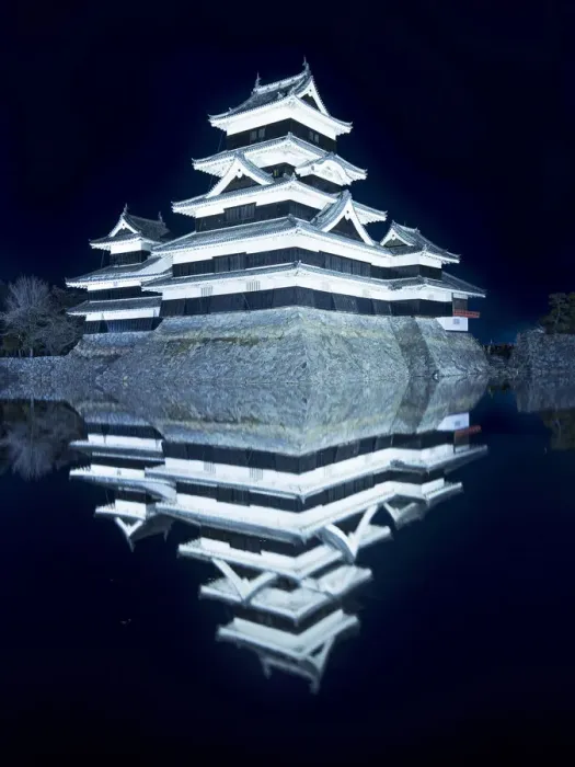 Framed Print : Matsumoto castle also known as Crow castle, Nagano Prefecture, Japan Framed Print : Matsumoto castle also known as Crow castle, Nagano Prefecture, Japan