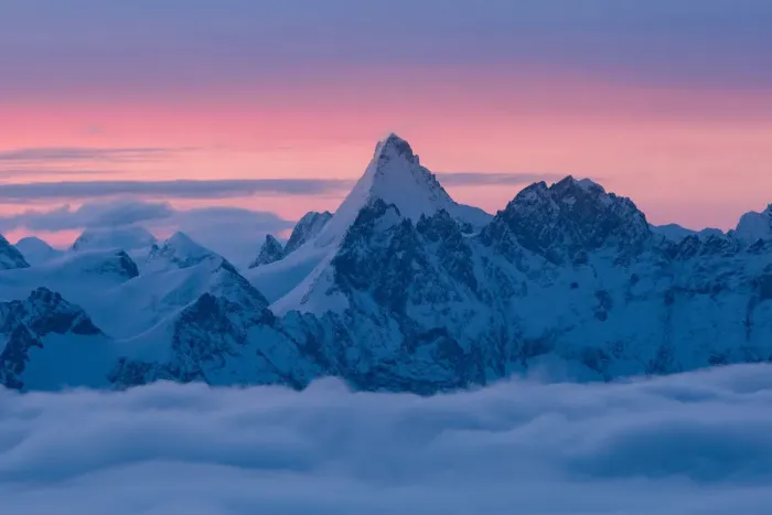 Framed Print : Matterhorn peak over a clouy carpet during a winter sunrise