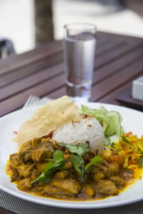 Framed Print : Mauritian chicken and prawn curry (Mauritius has a majority Indian Hindu population Framed Print : Mauritian chicken and prawn curry (Mauritius has a majority Indian Hindu population