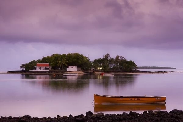 Mauritius, Southern Mauritius, Mahebourg, Ile Mouchoir Rouge Island, dusk