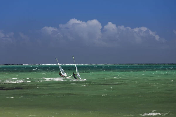 Mauritius, Western Mauritius, Le Morne Peninsula, windsurfers