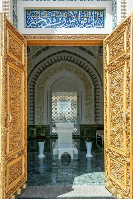 Framed Print : Mausoleum of Islam Karimov, Hazrat Khizr Mosque, Samarkand, Uzbekistan Framed Print : Mausoleum of Islam Karimov, Hazrat Khizr Mosque, Samarkand, Uzbekistan