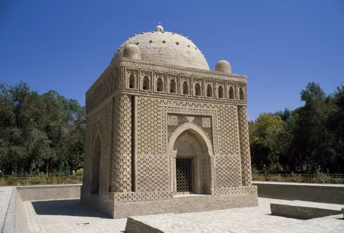 Framed Print : Mausoleum of Ismail Samanid (r Framed Print : Mausoleum of Ismail Samanid (r