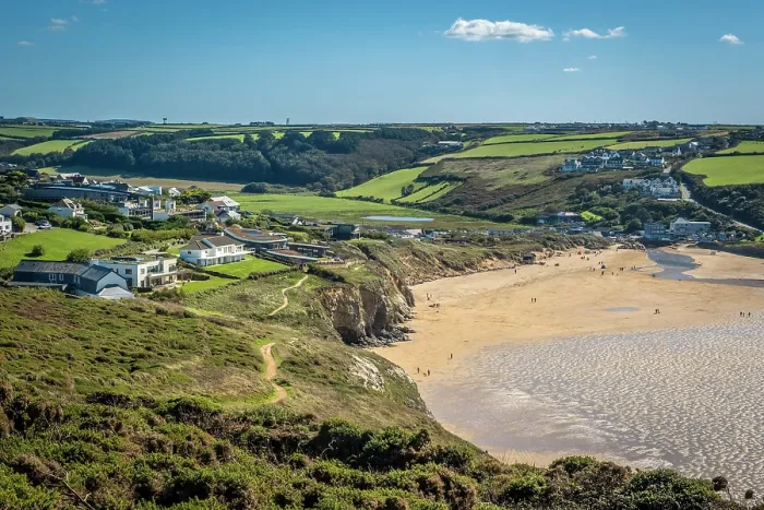 Framed Print : Mawgan Porth, Cornwall, England, UK