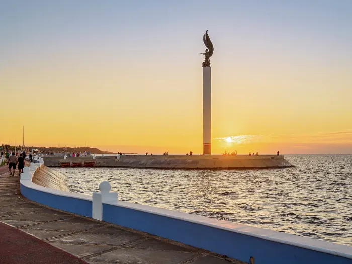 Framed Print : The Mayan Angel monument at the Waterfront, sunset, Campeche City, Campeche State, Mexico Framed Print : The Mayan Angel monument at the Waterfront, sunset, Campeche City, Campeche State, Mexico