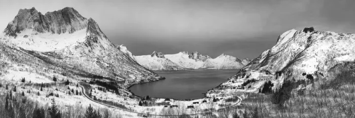 Framed Print : Medfjordbotn in Winter, Senja, Norway Framed Print : Medfjordbotn in Winter, Senja, Norway