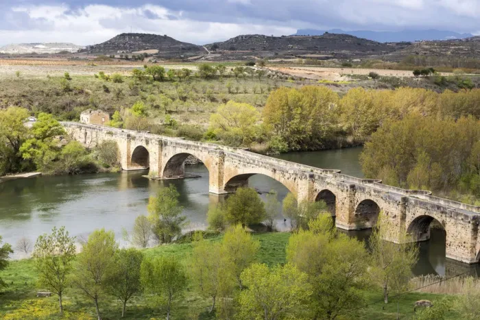 Framed Print : Medieval, stone bridge crossing the river Ebro at San Vicente de la Sonsierra, La Rioja Framed Print : Medieval, stone bridge crossing the river Ebro at San Vicente de la Sonsierra, La Rioja