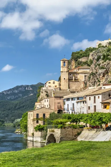 Framed Print : The medieval village of Miravet on the banks of Ebro river, Catalonia, Spain Framed Print : The medieval village of Miravet on the banks of Ebro river, Catalonia, Spain