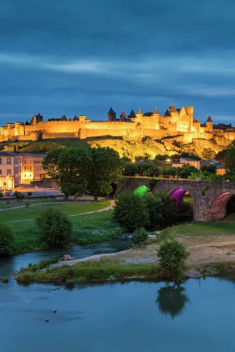 Framed Print : Medieval walled city of Carcassonne & River Aude, UNESCO World Heritage site, Aude, Occitanie, France Framed Print : Medieval walled city of Carcassonne & River Aude, UNESCO World Heritage site, Aude, Occitanie, France