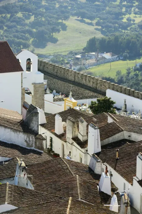 Framed Print : The medieval walled village of Evoramonte. Alentejo, Portugal Framed Print : The medieval walled village of Evoramonte. Alentejo, Portugal