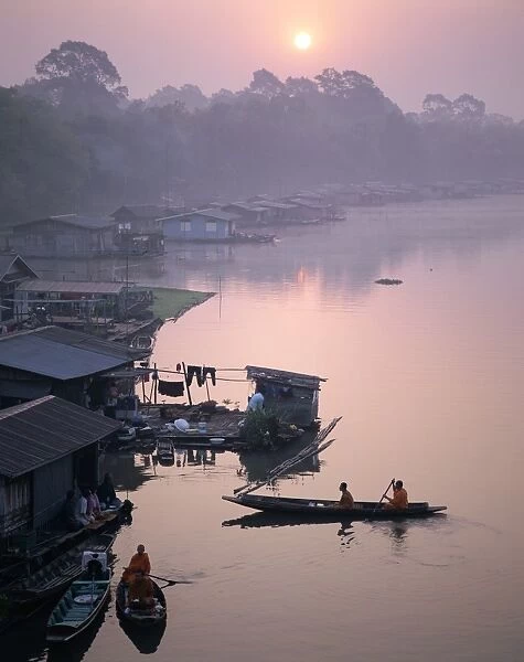 Mekong River  /  River Boat Houses
