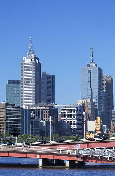 Melbourne skyline along Yarra River, Melbourne, Victoria, Australia