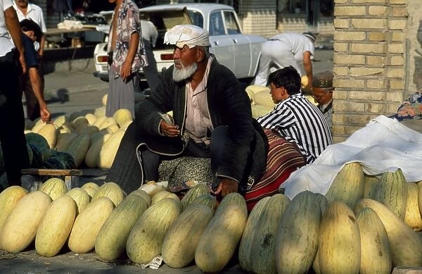 Melon seller at the main market