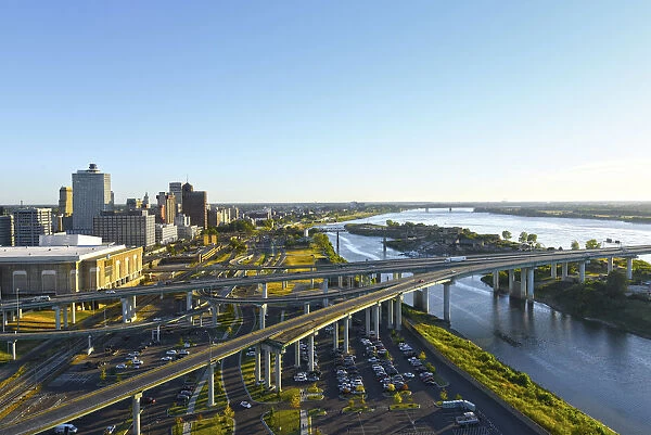 Memphis, Tennessee, Downtown, Mississippi River, Interstate 40 Crosses The River Into