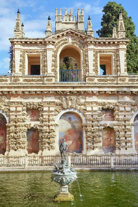 Framed Print : The Mercury Pond in the gardens of the Royal Alcazar of Seville, Andalucia, Spain, Europe. Declared a UNESCO World Heritage Site Framed Print : The Mercury Pond in the gardens of the Royal Alcazar of Seville, Andalucia, Spain, Europe. Declared a UNESCO World Heritage Site