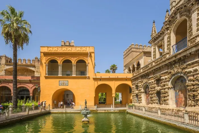 Framed Print : The Mercury Pond of the Real Alcazar, UNESCO World Heritage Site, Sevilla, Andalusia