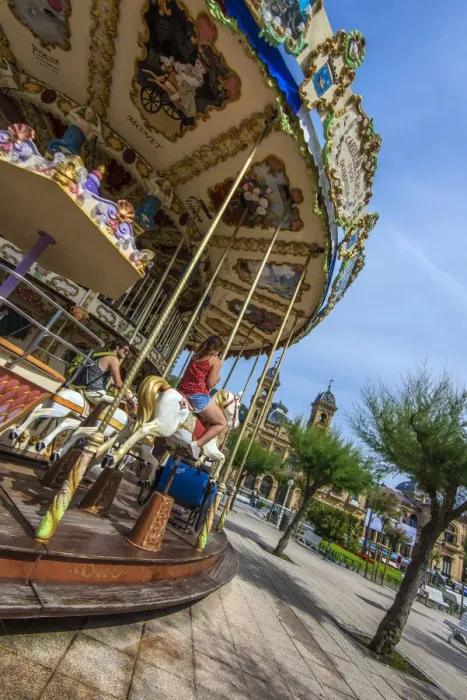 Framed Print : Merry-go-round with Ayuntamiento or Town Hall behind, Donostia San Sebastian, Gipuzkoa Framed Print : Merry-go-round with Ayuntamiento or Town Hall behind, Donostia San Sebastian, Gipuzkoa