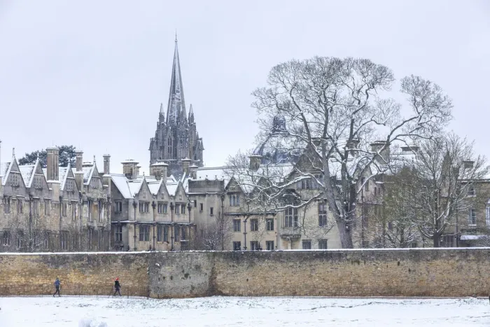 Framed Print : Merton College and St Marys Church, Oxford, Oxfordshire, England Framed Print : Merton College and St Marys Church, Oxford, Oxfordshire, England