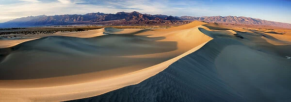 Mesquite Dunes, Death Valley National Park, California, USA