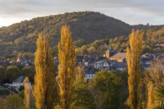 Framed Print : Meyssac village in the autumn, Correze, Nouvelle-Aquitaine, France Framed Print : Meyssac village in the autumn, Correze, Nouvelle-Aquitaine, France