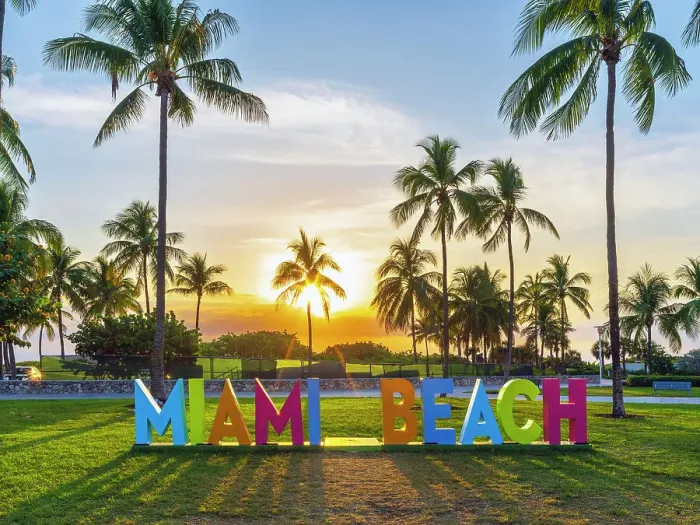 Framed Print : Miami Beach Sign, Illuminated Ocean Drive, Art Deco District, South Beach, Ocean Drive, Miami, Florida, USA