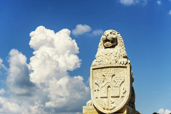 A mighty lion guards the Tsarevets fortress entrance. Veliko Tarnovo, Bulgaria