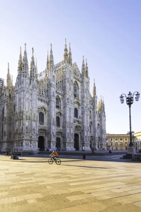 Framed Print : Milan, Lombardy, Italy Framed Print : Milan, Lombardy, Italy