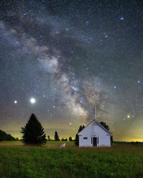Framed Print : Milky Way over the old Walbridge Schoolhouse with Jupiter, Green Mountains, Cabot, Vermont, USA Framed Print : Milky Way over the old Walbridge Schoolhouse with Jupiter, Green Mountains, Cabot, Vermont, USA