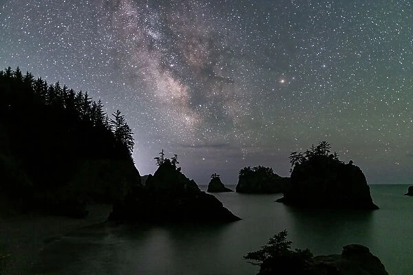 Milky Way over Secret Beach, Oregon, USA