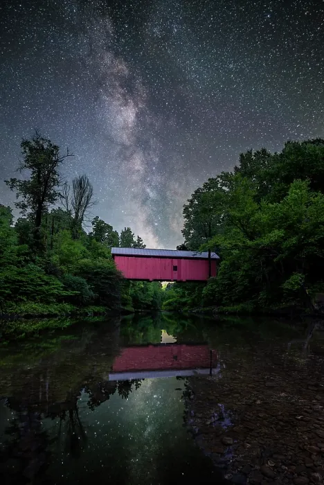 Framed Print : Milky Way over Slaughter House Covered Bridge on Dog River, Green Mountains, Northfield, Vermont, USA Framed Print : Milky Way over Slaughter House Covered Bridge on Dog River, Green Mountains, Northfield, Vermont, USA