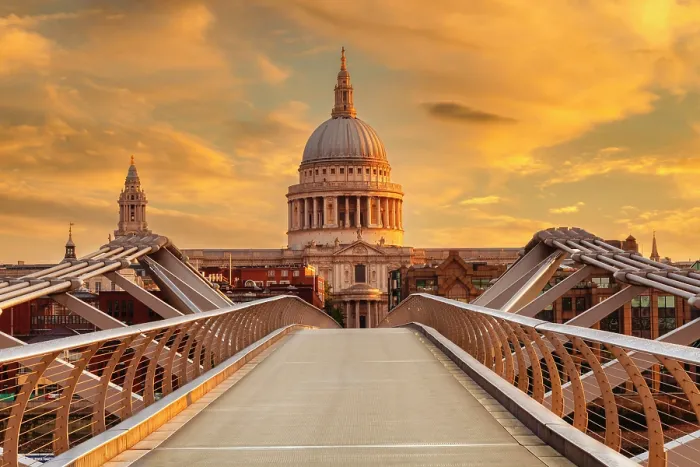 Framed Print : Millenium Bridge and St Paul's Cathedral, London, England Framed Print : Millenium Bridge and St Paul's Cathedral, London, England