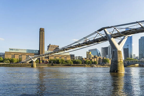 Millennium Bridge, the River Thames and The Tate Modern, London, England, UK