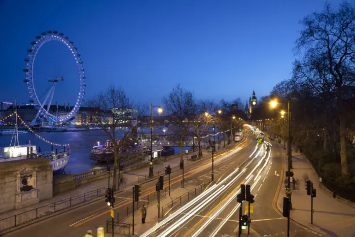 Framed Print : Millennium Wheel & Victoria Embankment, London, England