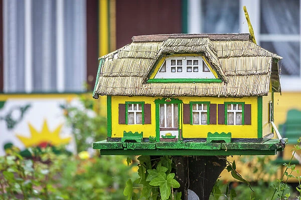 Miniature model of a fisherma's house in front of the original house, Born am Darss, Mecklenburg-Western Pomerania, Baltic Sea, North Germany, Germany