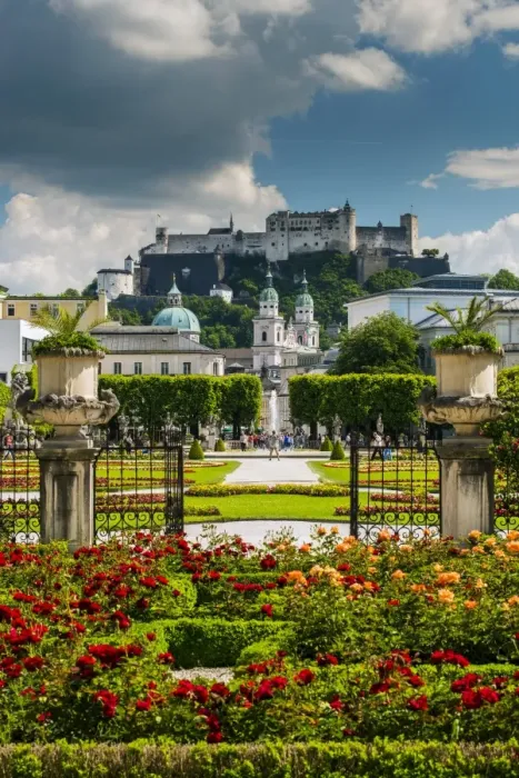 Framed Print : Mirabell gardens with Cathedral and Hohensalzburg castle in the background, Salzburg Framed Print : Mirabell gardens with Cathedral and Hohensalzburg castle in the background, Salzburg