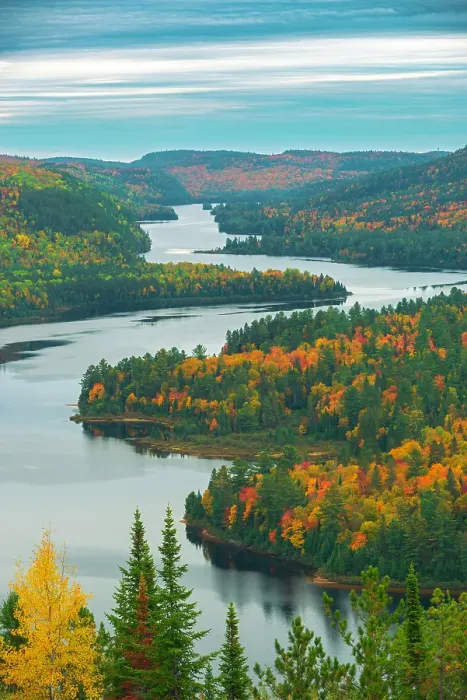 Framed Print : Mixedwood forest in autumn colors on the shore of Lac-Wapizagonke. at Le Passage lookout. Parc national de la Mauricie, Quebec, Canada Framed Print : Mixedwood forest in autumn colors on the shore of Lac-Wapizagonke. at Le Passage lookout. Parc national de la Mauricie, Quebec, Canada