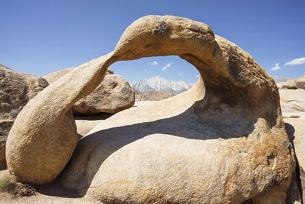 Mobius Arch and Mount Whitney, Alabama Hills, Lone Pine, Inyo County, California, USA