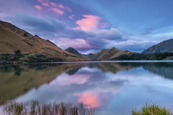 Framed Print : Moke Lake at Sunrise, near Queenstown, South Island, New Zealand