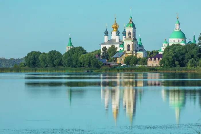 Framed Print : Monastery of St James (Spaso-Yakovlevsky Monastery), lake Nero, Rostov, Yaroslavl region, Russia Framed Print : Monastery of St James (Spaso-Yakovlevsky Monastery), lake Nero, Rostov, Yaroslavl region, Russia