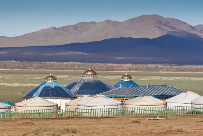 Framed Print : Mongolia, Bayangobi and Ger camp Framed Print : Mongolia, Bayangobi and Ger camp