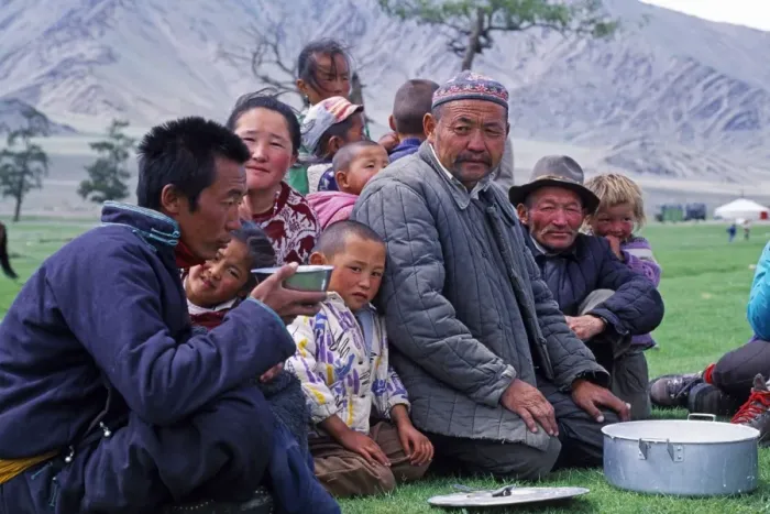 Framed Print : Mongolia, Khovd (also spelt Hovd) aimag (region), locals drinking tea
