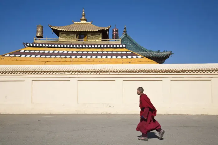 Framed Print : MONGOLIA, Ulaanbaatar, Monk at Gandan (Gandantegchenling) Monastery Framed Print : MONGOLIA, Ulaanbaatar, Monk at Gandan (Gandantegchenling) Monastery